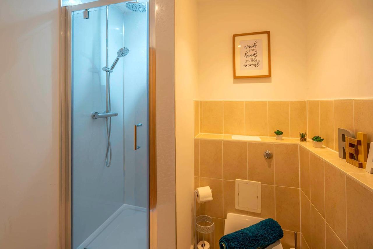 The Chaucer - Modern 3 Bed Home With Parking Close To City Centre Canterbury Exteriér fotografie