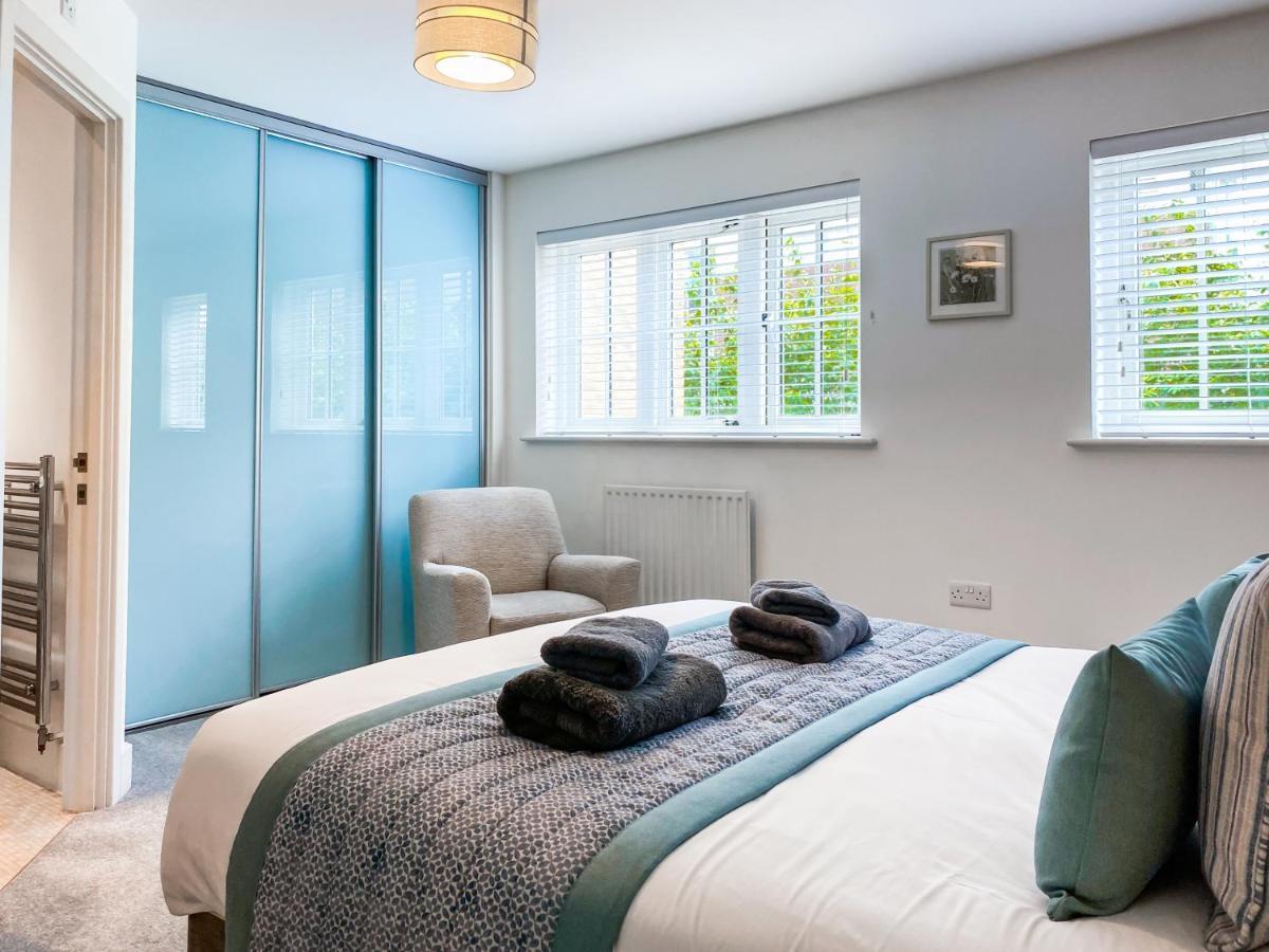 The Chaucer - Modern 3 Bed Home With Parking Close To City Centre Canterbury Exteriér fotografie